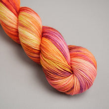 Load image into Gallery viewer, Glowtober - Sock - 100g Skein