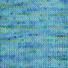 Load image into Gallery viewer, BFL SPRING EQUINOX - QUARTERLY YARN CLUB 2023