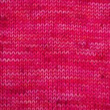 Load image into Gallery viewer, BFL SUMMER SOLSTICE - QUARTERLY YARN CLUB 2023