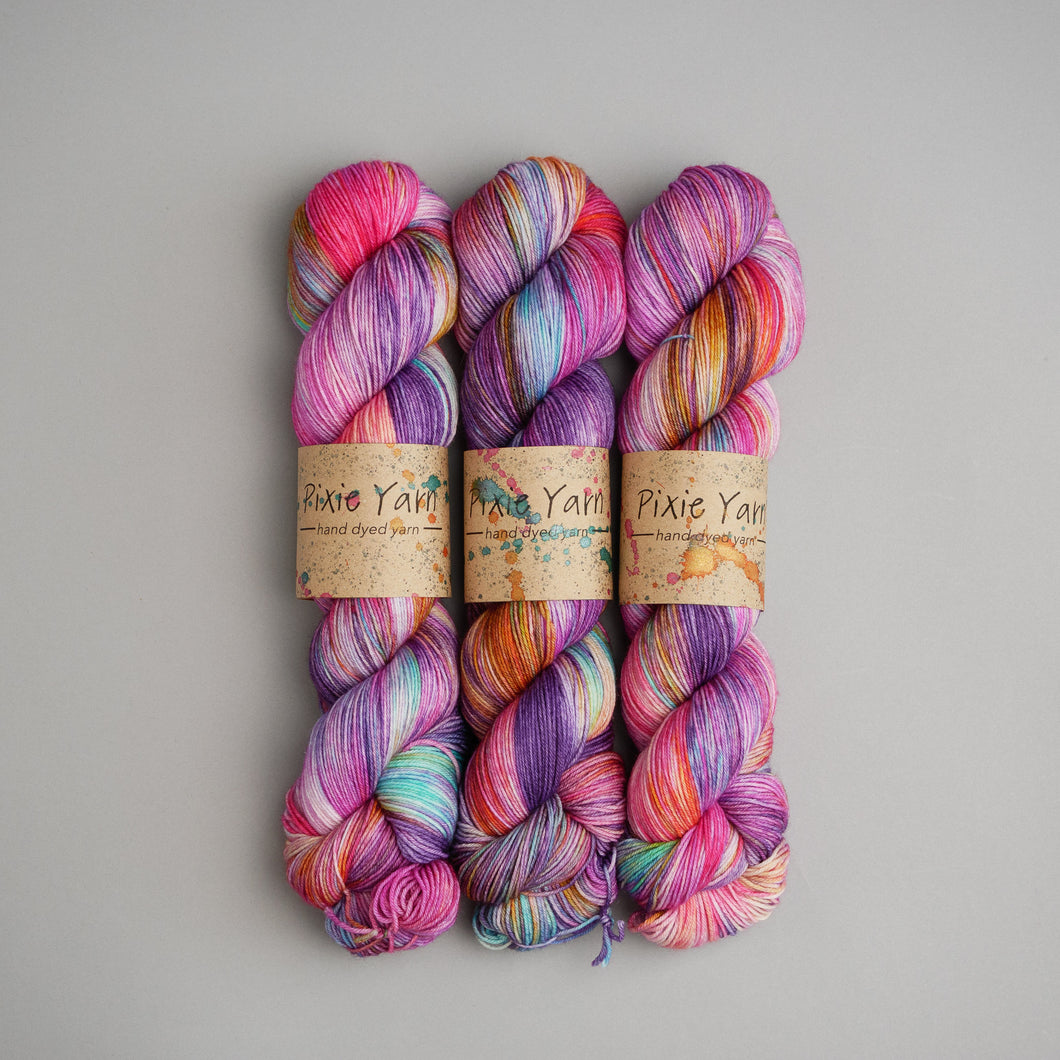 JUNE - YARN CLUB