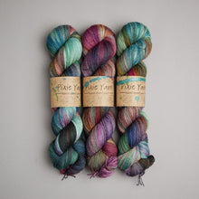 Load image into Gallery viewer, Jadeite Skyline - Sock - 100g Skein