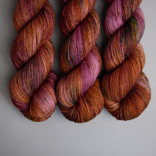 Load image into Gallery viewer, Gingerbread Kisses - Sock - 100g Skein