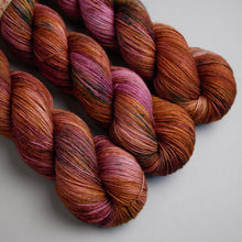 Load image into Gallery viewer, Gingerbread Kisses - Sock - 100g Skein