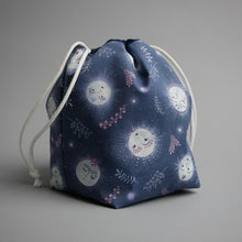 Load image into Gallery viewer, YULE PROJECT BAG - QUARTERLY YARN CLUB 2023