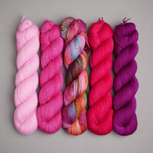 Load image into Gallery viewer, Hiberknit Along - Sock - 5 x 100g Fade