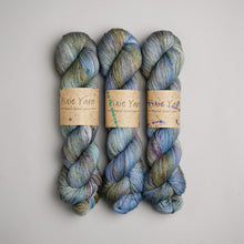 Load image into Gallery viewer, FOOTSTEPS 1 - QUARTERLY YARN CLUB 2024