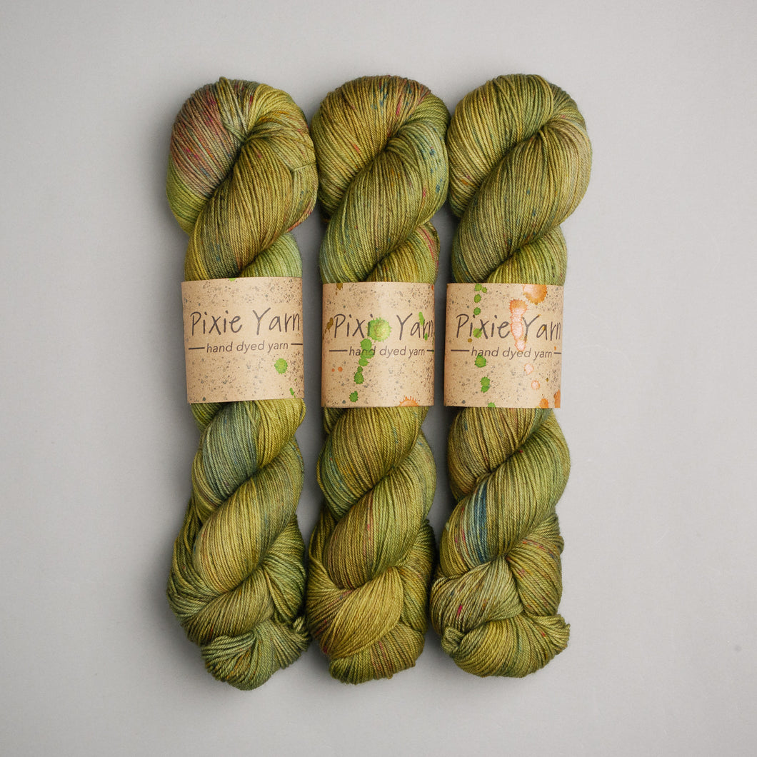 The Bluff - Sock - 100g Skein