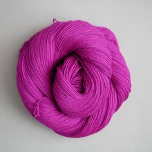 Load image into Gallery viewer, Magenta - Fingering Weight - Sock