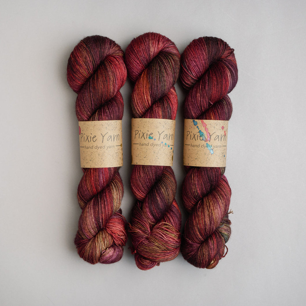 Mother Earth - Sock - 100g