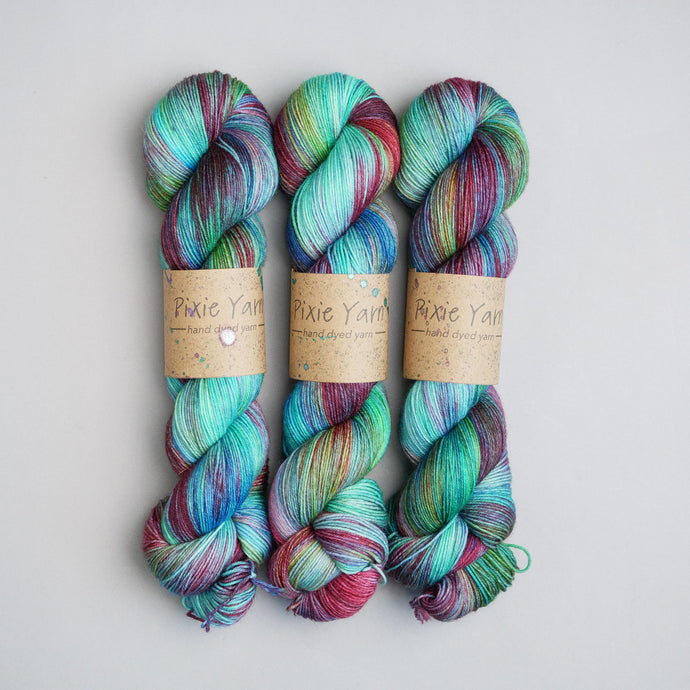 Quiet Joy - Sock - Sparkle - DK - 100g Skein