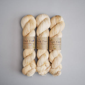 ROOTS 1 - QUARTERLY YARN CLUB 2025