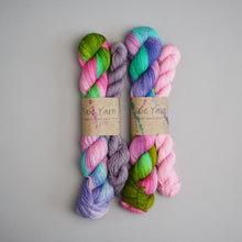 Load image into Gallery viewer, Flower Child - Sock Set 50/20g