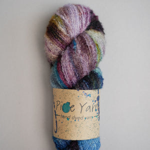 Various - 4Ply Boucle - 100g Skein