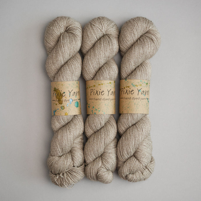 Undyed Merino, Yak, Nylon - Sock - 100g