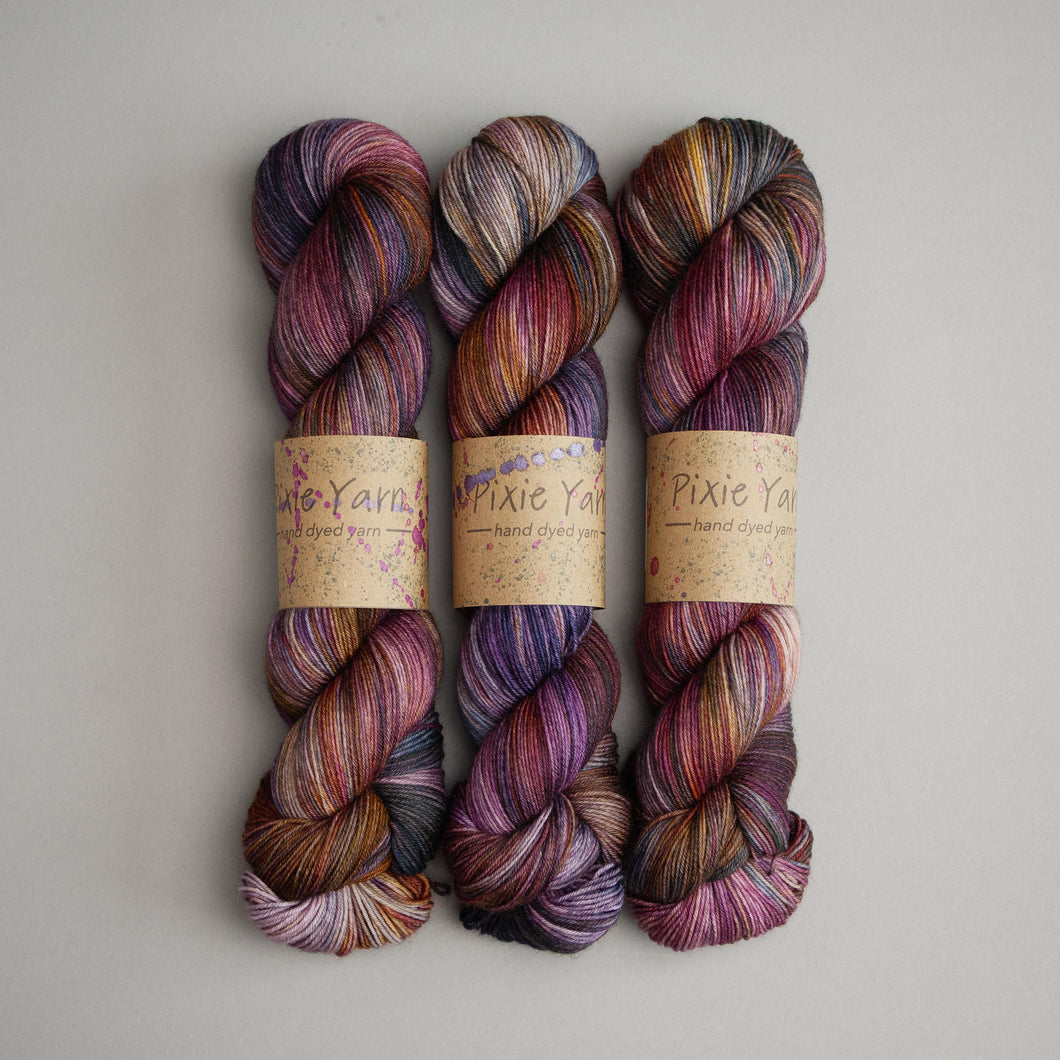 Duskenfell - Sock - 100g Skein