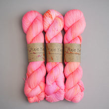 Load image into Gallery viewer, Midsummer Dream - Sock - 100g Skein