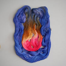 Load image into Gallery viewer, Bouquet - Pooling Yarn -  Sock - 100g Skein