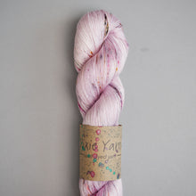 Load image into Gallery viewer, Scoople - Cupro - Fingering Weight - Plant Yarn