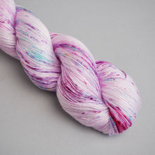 Load image into Gallery viewer, Wimbly - Cupro - Fingering Weight - Plant Yarn