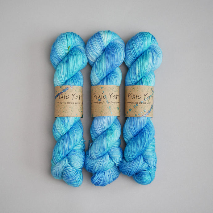 Ebron Las - Blue Sky - Sock - 100g Skein