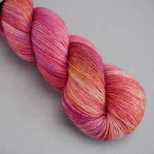 Load image into Gallery viewer, Japonica - Sock - 100g Skein