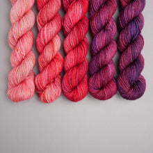 Load image into Gallery viewer, Strawberry Moon June Fade - Sock/Sparkle/DK/DK Sparkle - 5 x 20/50/100g's