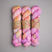 Load image into Gallery viewer, Summer Haze - Sock - 100g