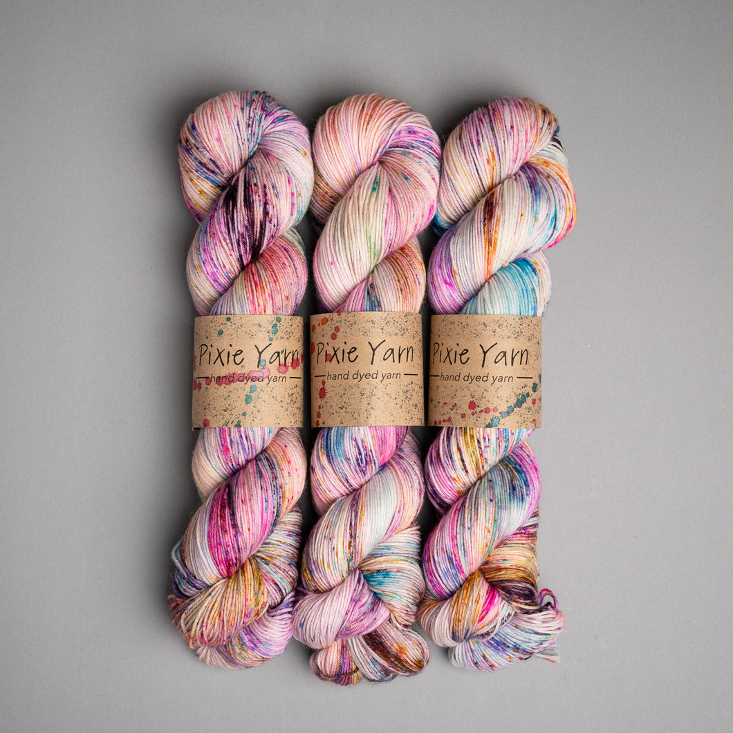 Kitty Ate The Tinsel - Sock - Sparkle - 100g Skein