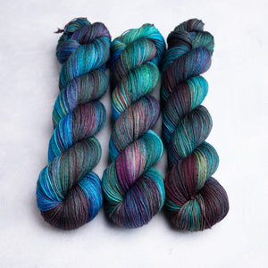 Popinjay - Fingering Weight - Sock