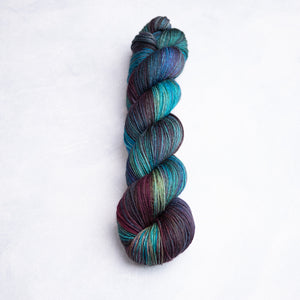 Popinjay - Fingering Weight - Sock