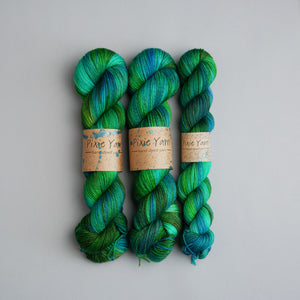 APRIL - YARN CLUB - DYED TO ORDER