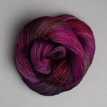 Load image into Gallery viewer, Setting Sun Blue - Sock - 100g
